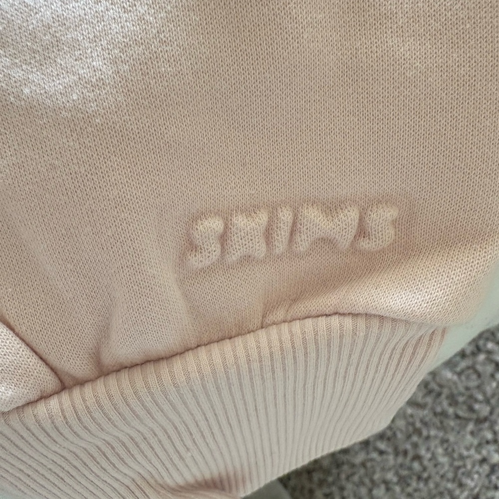 SKIMS Light Pink Cropped Hoodie - Picture 3 of 4